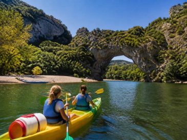 Les meilleures activités de plein air en ardèche pour toute la famille : idées et conseils pour profiter