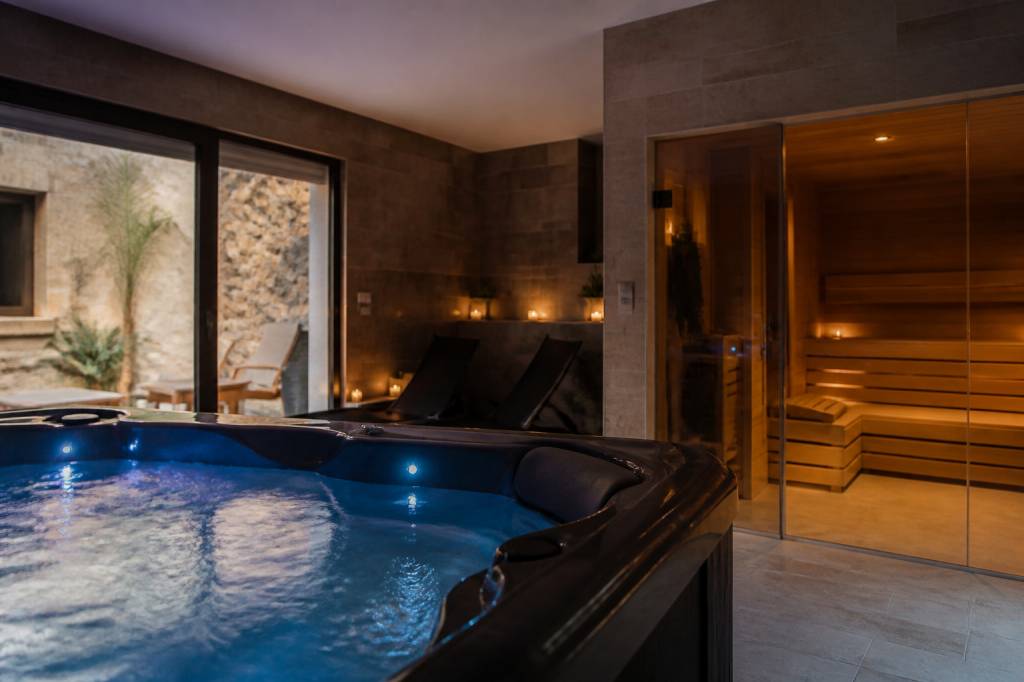 Séjour en hôtel avec spa en ardèche : détente garantie et bien-être au programme