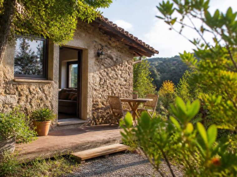 Comment choisir un gîte écologique en ardèche : critères, labels et bons réflexes