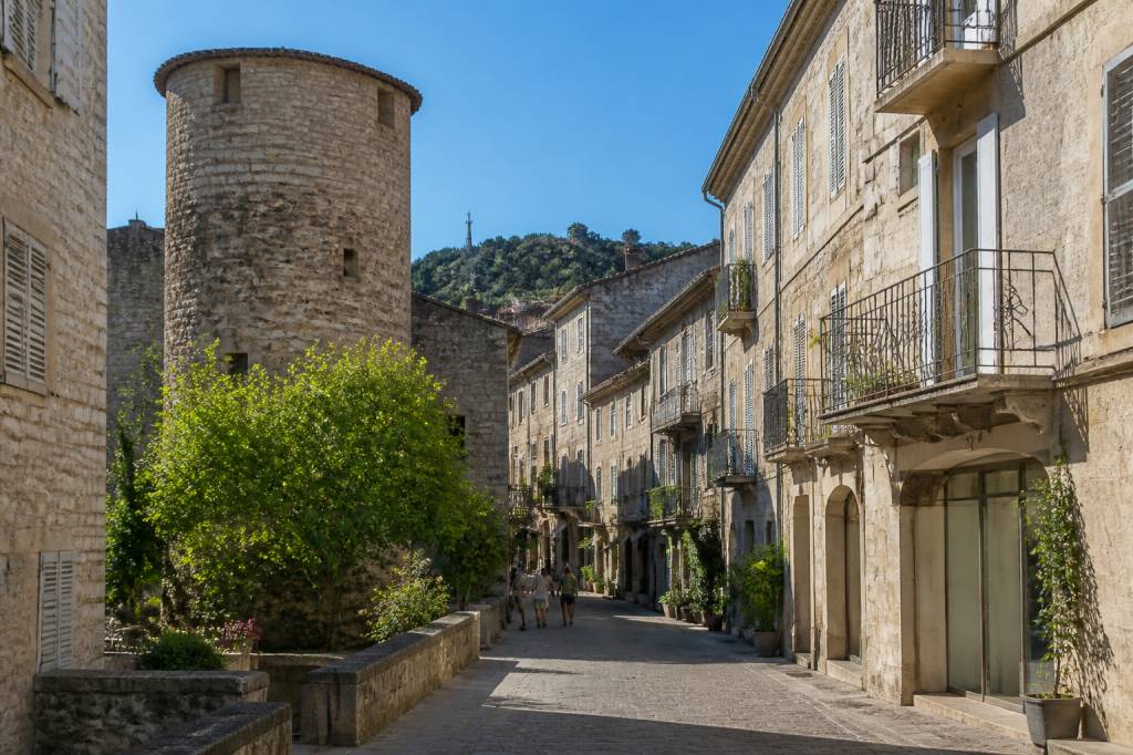 Aubenas : que faire, que voir et où séjourner pour découvrir la ville